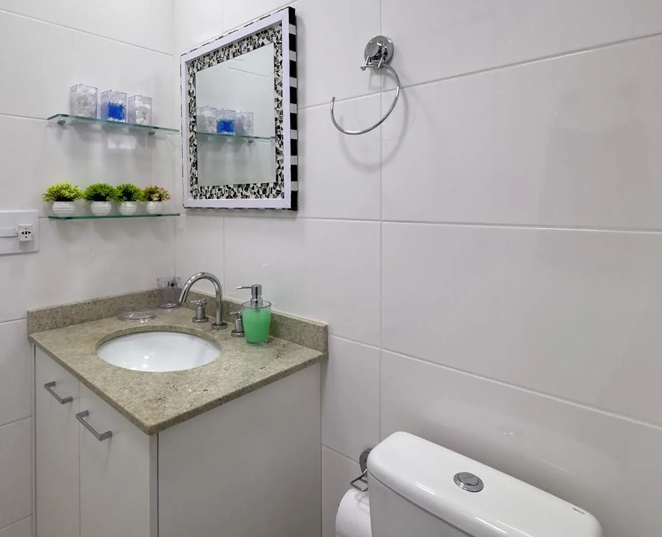 Apto Completo A 30 Mts Do Metro Com Vaga São Paulo